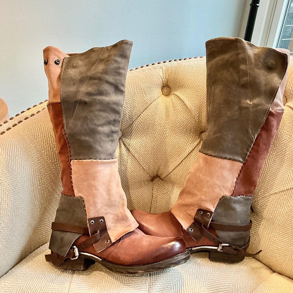 Patchwork beauties! NEW! Size 39 (8-8.5) Tall boots AS98 Brand - Picture 3 of 3